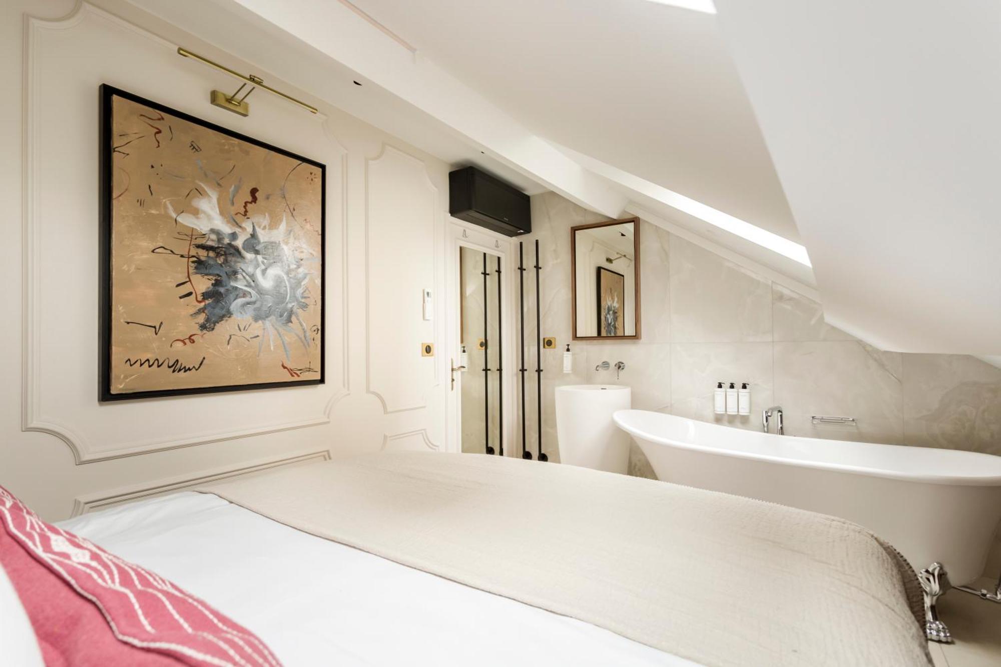 Merveil - Luxury Suite - Champs Elysees - St Cyr I Paris Bagian luar foto